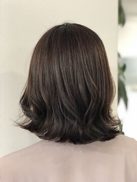 スカーレット(Scar/let) 結べるボブ/切りっぱなしボブ/顎ラインボブ/ラベンダーカラー