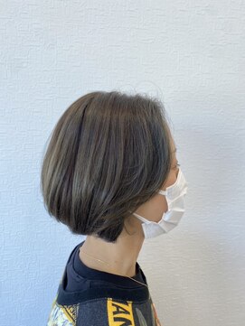 カペリ デ アーテ(Capelli di arte) ボブスタイル