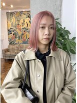 アペロ 柏(Apero)&nbsp;フラミンゴピンク/ミディアムボブ