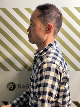 バーバーバー アカバネ(BARBER-BAR AKABANE) バーバーが作るくせに併せた似合わせカット#2