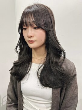 ニール 名古屋 伏見 丸の内(NEELU) 【Neelu_misa】韓国風レイヤースタイル オリーブグレー