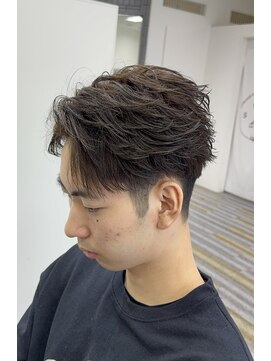 アフューズバイストゥー(Vfuse by StueW) 流行、フェザーショート