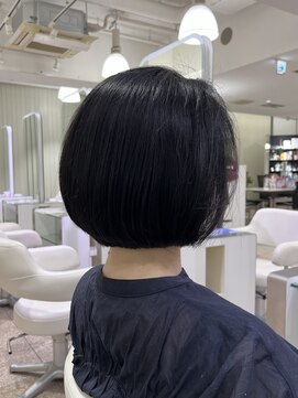 グランマッシュ(Granmash) ショートボブ/ミニボブ/ボブレイヤー/丸みボブ