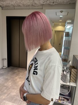 ノエ シンサイバシ(Noe Shinsaibashi) 心斎橋/南船場/ブリーチ2回/ホワイトピンク