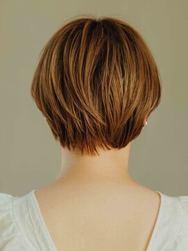 アマリス(Amaris) うざバングショート20代/30代/40代/庭瀬