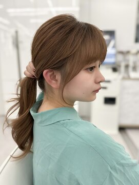 アマトウキョウスマートサロン(AMA TOKYO×Smart Salon) カーテンバング　結べるレイヤーカット　流れる顔まわり