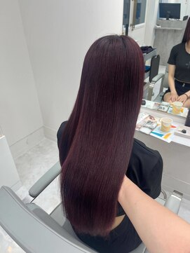 ワンズクロエ 原宿店(ONE's Chloe) 黒髪クラゲヘアーオリーブグレー小顔ココアベージュ原宿駅