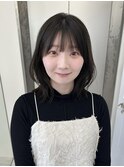 レイヤーカット/外ハネレイヤー/ミディアムレイヤー/前髪カット