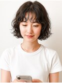 原宿ショートボブパーマ切りっぱなしボブスパイラルパーマカール
