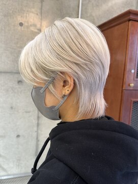 イリス 名古屋 名駅(Iris) 名駅/名古屋/ブリーチ/ダブルカラー/エクステ/髪質改善/学割U24