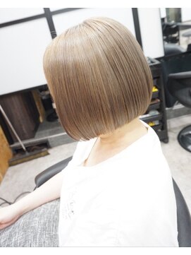 ヘアテリア リュウ 大塚(hair teria ryu) フルブリーチ/ミルクティベージュ/ミニボブ