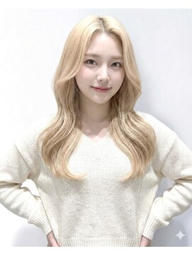 アン たまプラーザ(un) ◆ハイトーンでイメチェン（ゴールドベージュ)