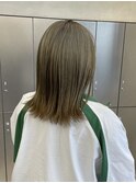 ハイトーンベージュ
