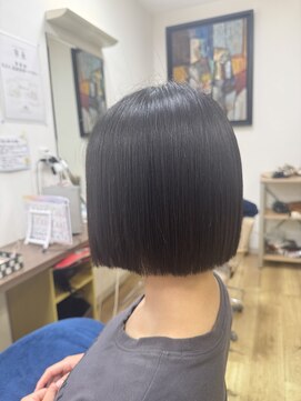 キアーロ ミニボブ
