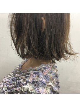 キー(kii) グレージュボブ