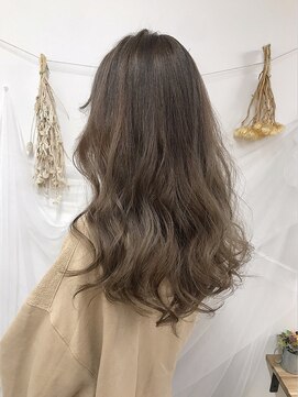 アンベリール 大名(Embellir) ブリーチ 縮毛矯正