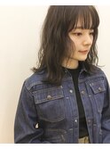 カーキベージュ_鎖骨ミディアム