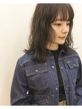 オッジ 西新店(Oggi) カーキベージュ_鎖骨ミディアム