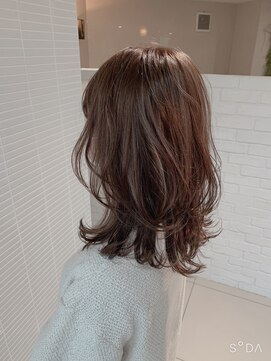 イヴ(Eve) ミディロング