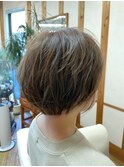 ショートボブ