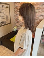 バース プレイス(BIRTH PLACE)&nbsp;セミロングレイヤー