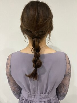 フーブ(HOOB) ヘアアレンジ