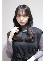 カフネ(Cafune’)&nbsp;寒色系カラー×レイヤーセミ