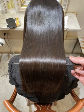 アン ココン(un.cocon) 【un.cocon 吉祥寺】髪質改善ストレート