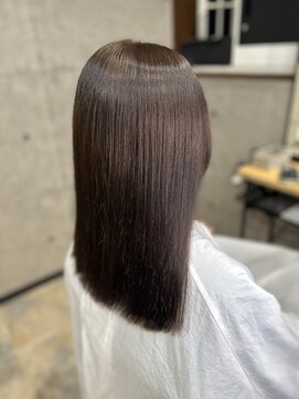 スティルバイト(STILL BITE) カラー　カット