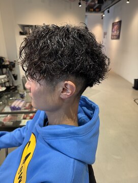 イズ(iss) [mizuki指名限定]針金パーマからハードツイストスパイラルパーマ