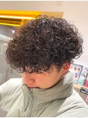 強めのカール感で作るプードルパーマ×刈り上げマッシュ
