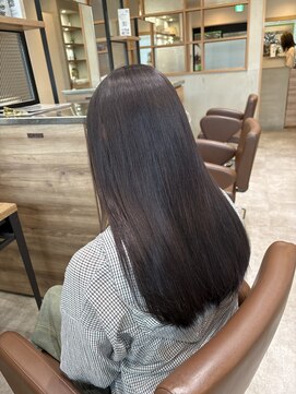 ブランシェ JR勝川駅前店 透明感抜群のラベンダーグレージュ