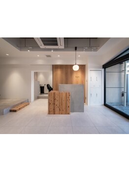 【吉塚】大人女性の為の上質空間なら-muku-。少人数だからこそ叶う、丁寧なカウンセリングと細やかな技術☆