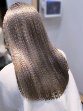 ロックス バイ マグ 松本(rocks BY MAG) 冬カラーブリーチ透明感ミルクティー◎愛されレイヤー小顔カット