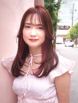 ビュートリアム 梅田(BEAUTRIUM)&nbsp;さりげない可愛さは、髪からはじまる　レイヤー×ピンク