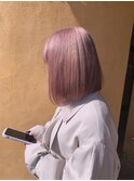 ピンクベージュ