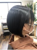 前下がりボブ