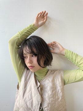 ルーイ(LOUIE) ナチュラルBOB