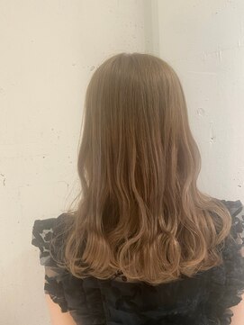 ラミ(L'ami) セミロング×ミルクティーベージュ