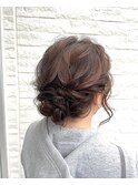 短い髪でのヘアアレンジ