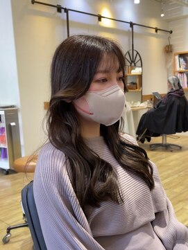 キートスバイガーランド (Kiitos by Garland) レイヤーロングくびれヘアニュアンスカラー艶髪マロンベージュ