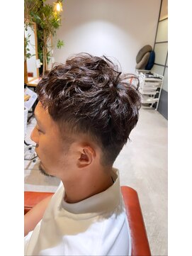 シャンティーク ドット エス(shanteek.es) メンズパーマスタイル