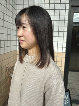 クレール グラン 富塚(clair,e gran) ミディアム◎イヤリングカラー