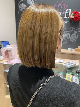 カシータフロル 守山店(Casita flor) ハイトーン/ワンレン/切りっぱなし/ボブ20代/30代/40代