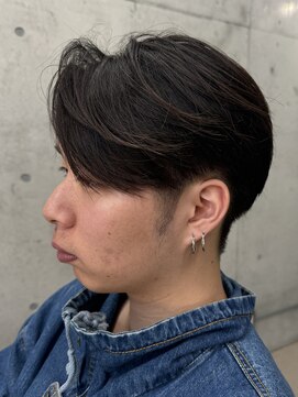 フイ 代々木(Hui) メンズ/アップバング/ツーブロックマッシュ/束間ショート/波巻き