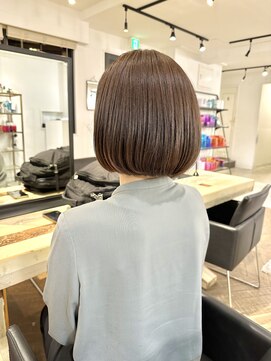 ファイブシーン アオヤマ(5SCENE AOYAMA) 切りっぱなしボブミニボブパーマくびれボブ外ハネボブブリーチ