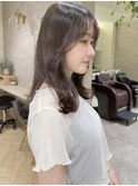 くびれミディ×シアーグレージュ