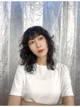 ステップボーンカット トーキョー(STEP BONE CUT TOKYO) 【ステップボーンカット】レイヤーミディアムパーマ