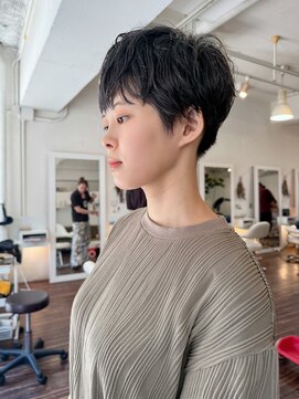 ティティーサッポロ(tity sapporo) グレー×ショート×パーマ