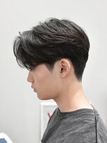 カルム(kalm) 毛流れセンターパートニュアンスパーマカルマヘアメンズパーマ
